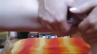 أعيش لمص الزب ورؤية رجلي يتلذذ بالمتعة