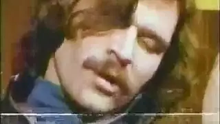 كلاسيكي قديم: عاهرات أجنبيات يبلعن السائل المنوي بعد جماع جماعي في الفصل