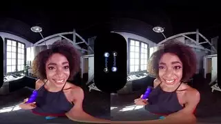 سكس عنيف بين الأعراق: فتاة سمراء تتعرض للضرب من قبل شاب أبيض