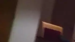 كارلي جيمس تأخذ جماع عنيف للحلق في بورن شقراء صارم