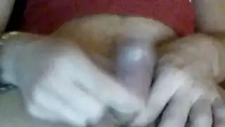 مداعبة بواقي على الجبهة قبل ضربات جنسية عنيفة وقذف داخلي