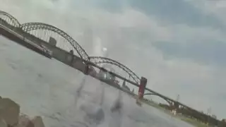  عاهرة ألمانية موشومة تحت الغطاء بعمق تأخذ تخلل مزدوج صارم في فيديو إبجية تجسس