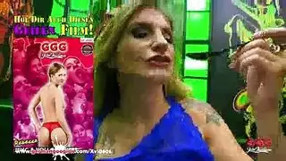 عاهرة ألمانية تتحمل جنس شرجي و مهبلي وحشي