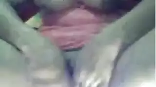 مقاطع إباحية: قضيب أسود كبير يمارس الجنس مع كس مبلل بعنف