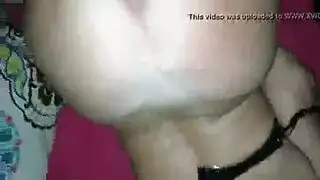 نجم إباحي لبناني يسيطر بدفع قوي