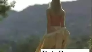 الكتب جانباً، الملابس الداخلية تُخلع – فشل دراسي جنسي صريح