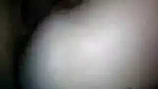 عاهرة آسيوية بفرج مشعر تتلقى عدة قذفات