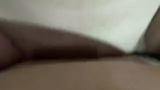 خيال إيلاج مزدوج: مراهقة آسيوية، شاب أبيض، ومتعة فتاتين معًا