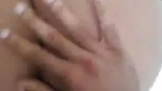 جماع حصان: مشهد الجنس الحيواني المتطرف للفتاة الألمانية