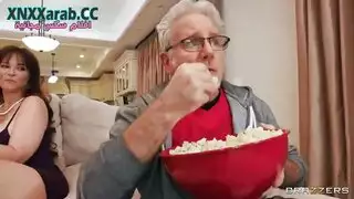 الأم وابنتها محارم مترجم