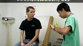 إباحية خام غير مقتطعة تظهر ملكات الجنس السودانيات