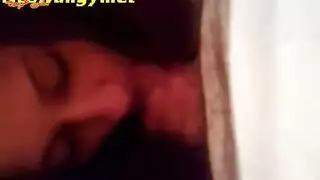 شاب مصري ينيك مهبل الشرموطة الضيق في فيلم إباحي صريح