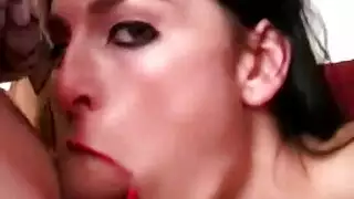 مقلب طالب أوروبي يجعله ضحية لرغبة معلمته الجنسية