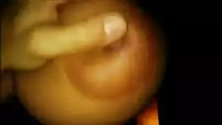 مص بدون توقف: نساء عربيات يعبدن القضيب بأفواههن الدافئة