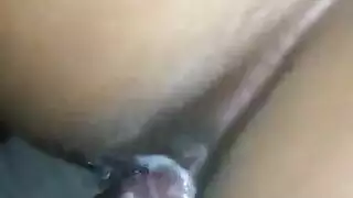 فتحات سارة درزاوي الضيقة دمرها قضيب كبير