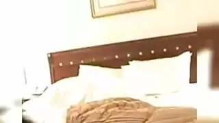 جنس يوم الزفاف: إيلاج عميق لعروس سعودية