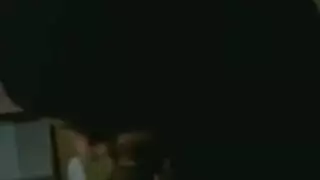 عربيات ساخنات يأخذن قضيبًا كبيرًا بعمق