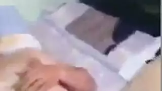 خيال الجانج بانج: عاهرتان ورجل في بورنو عنيف