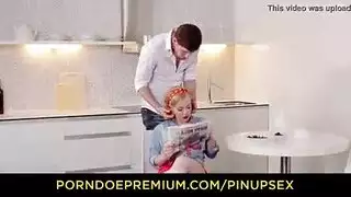 طاولات المطبخ وفرج أخت زوجية ضيق