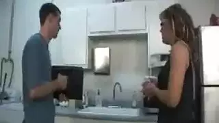 مزرعة هاردكور مباشر: رعاة بقر أمريكيون يمارسون الجنس بقوة