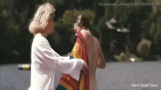 مص قضيب الأب الصلب قبل النكاح العنيف