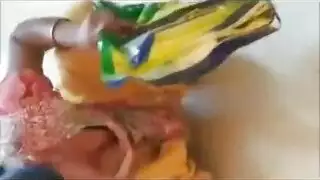 وجه بريء، مؤخرة قذرة: استيلاء إباحي كامل