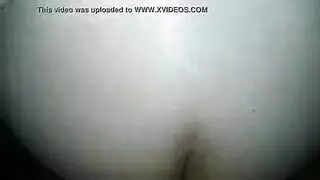 زوجة مثيرة تأخذ زب أسود بينما الزوج يشاهد