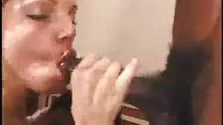 جماع صريح مع فنانات عراقيات مشهورات