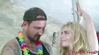 مهرجان جنس فرنسي: تدمير مهبل في باريس