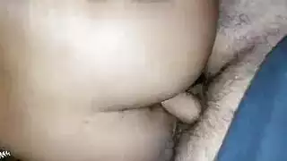 اخ يغتصب اخته بقوة وغصب عنها بوحشيه ساخن