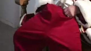 استمناء سانتا المنفرد: يتخيل جنس شرجي إباحي ومهبل