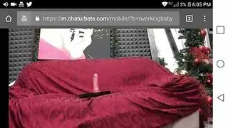 الهاوي عقاب بالإصبع