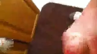 جلسة سحاق: المرة الأولى بين المستأجرة البريطانية وجارتها