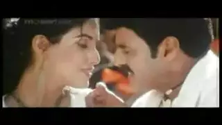 ١ جلسة تقبيل ساخنة تتحول إلى جنس فموي عنيف