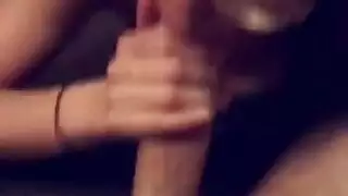 شابان يمارسان الجنس مع عقل رايلي ريد في مشهد إكس إكس إكس مكثف