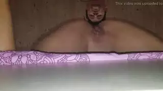 الفتاة الهواة غريس إيفانز تداعب فرجها العصير للمتعة