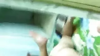 تبادل الجنود: جماع جماعي في الصحراء