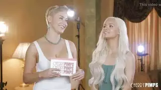 إلسا جان تستقل التاكسي إلى مدينة الجنس في فندق فاسد