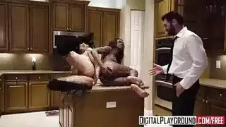 شرجي ومهبلي مع حوامل: مغامرة إباحية في المطبخ