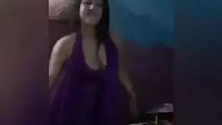 فرج خليجي مقابل مؤخرة مصرية: معركة رقص تتحول لجنس جماعي