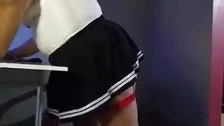 الضرب العميق من الخلف يجعل العاهرة العربية تصرخ