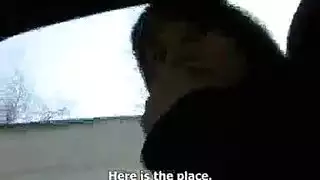 ملء فتحتين بقضيب عملاق مشهد صريح