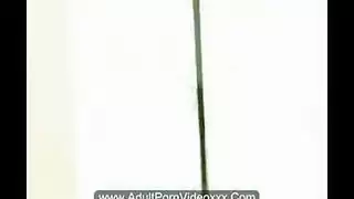 فتاة سودانية ساخنة في مشهد إباحي صريح