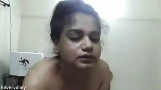 جنس صريح مع خادمة هندية بصوت أنين واضح وفعل إباحي قاسٍ