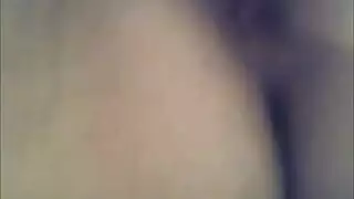 دمية الجنس العربية المطيعة تعود إلى زنزانة الأفلام الإباحية