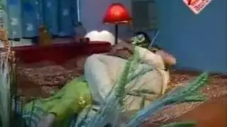 طلقات من الخلف على مؤخرة ماريا غيرا الممتلئة