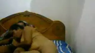 مصري ينيكها عسرير