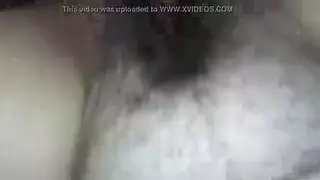 زوجة مغرورة تتحول إلى نجمة إباحية في غرفة النوم