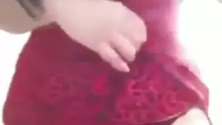 جميلة عربية تمص الزب ثم تركب بقوة للوصول للنشوة