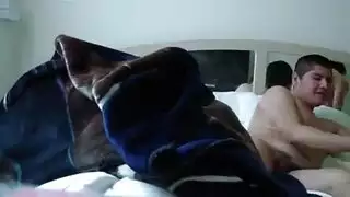 الانفتاح للعق الفرج والبلع العنيف
